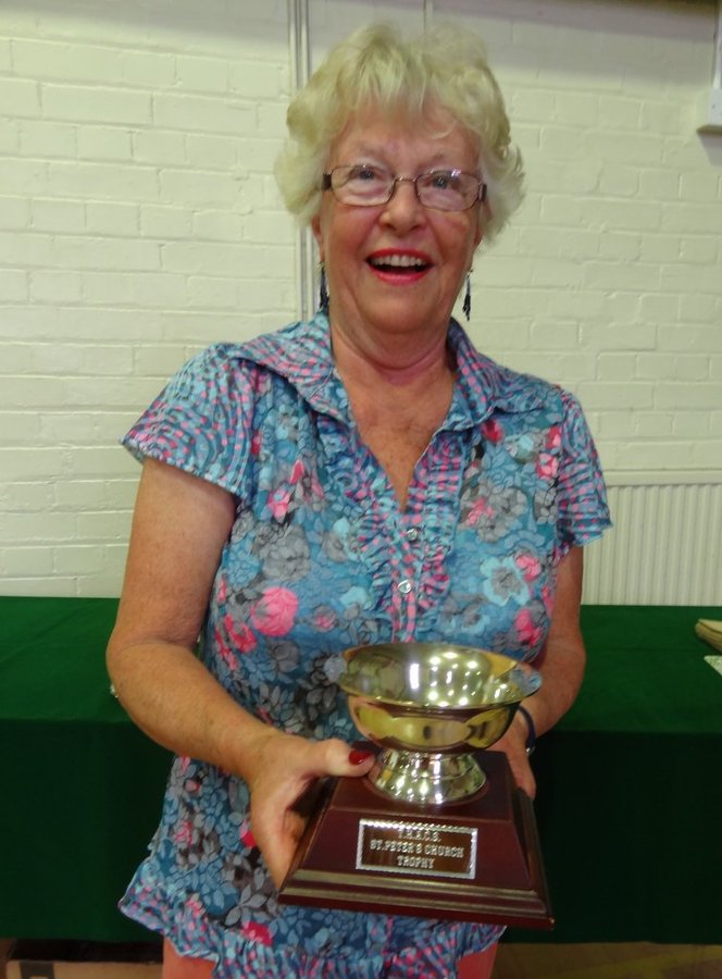  Mavis Haggar, Flower Arranging